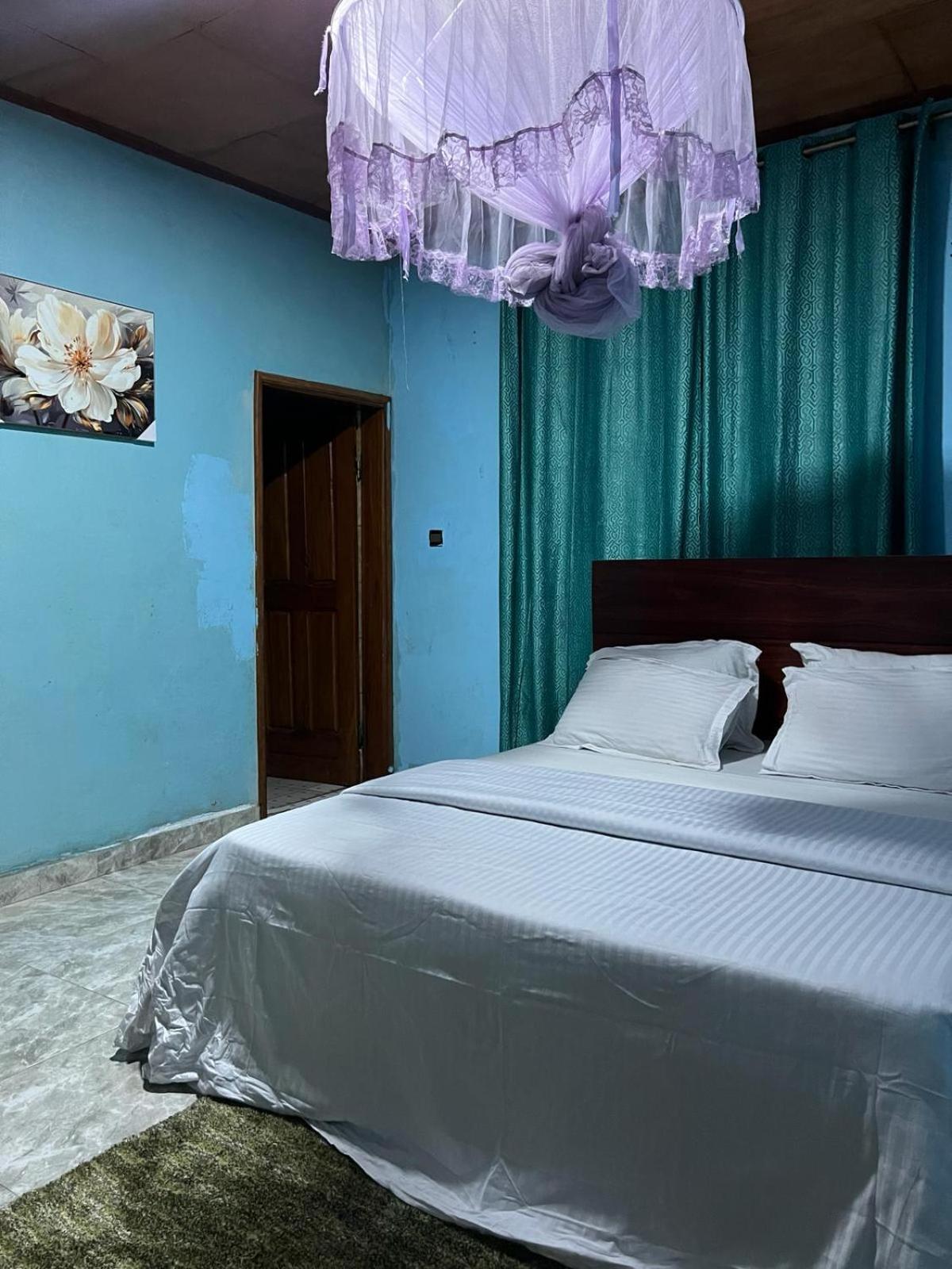 Apex Guest Facility Buea Exterior foto