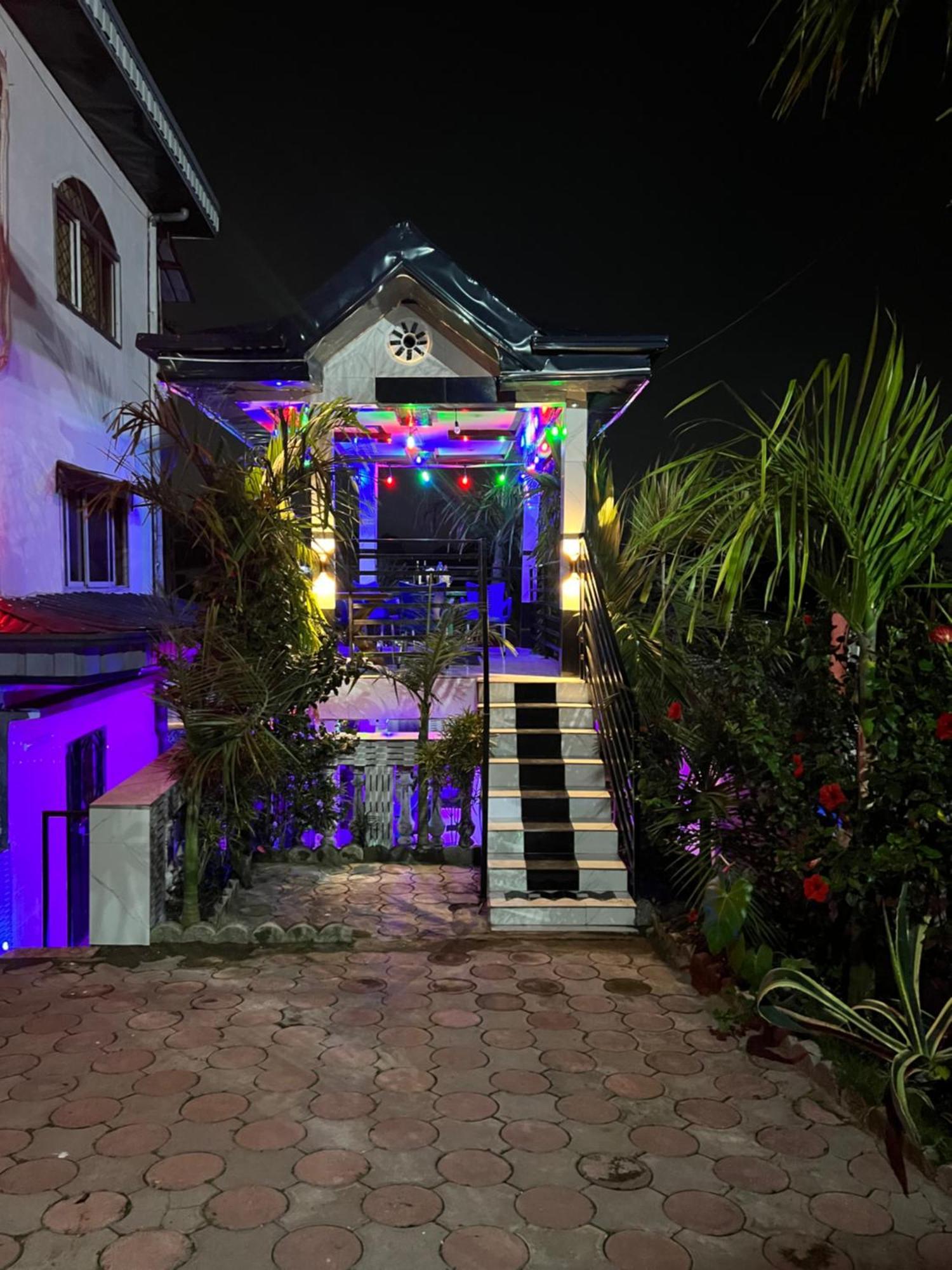 Apex Guest Facility Buea Exterior foto